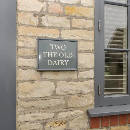 Two The Old Dairy * Bristol